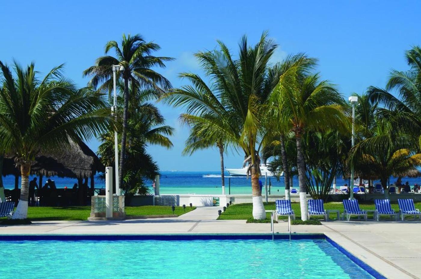 Oceanfront Condo At Voted Best Cancun Sandy Beach Exterior photo